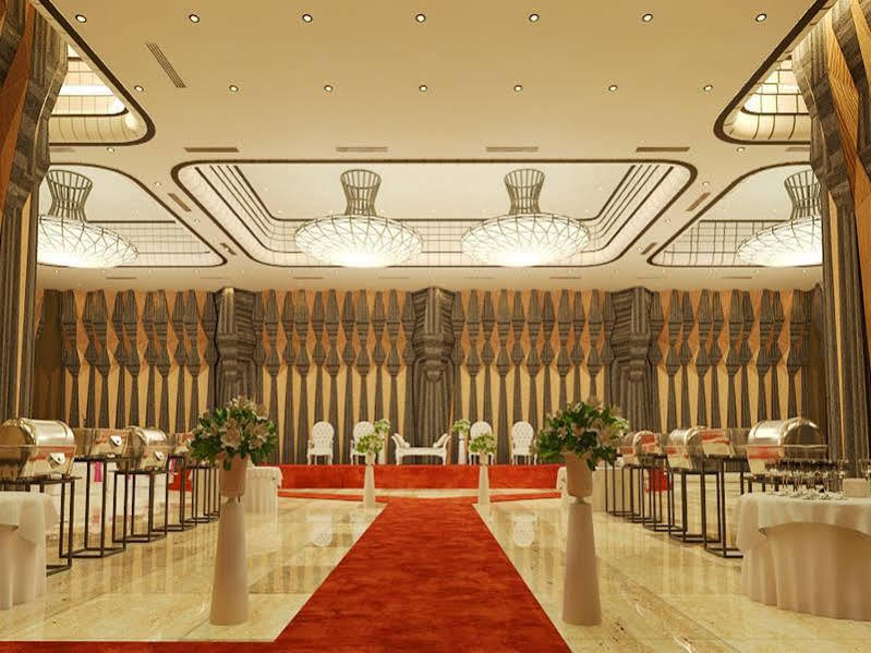 Orchardz Hotel Industri Jakarta Kemayoran Exterior photo